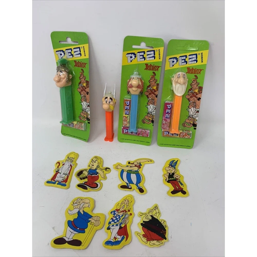 PEZ Asterix set 4 on Non-US cards Plus Magnets
